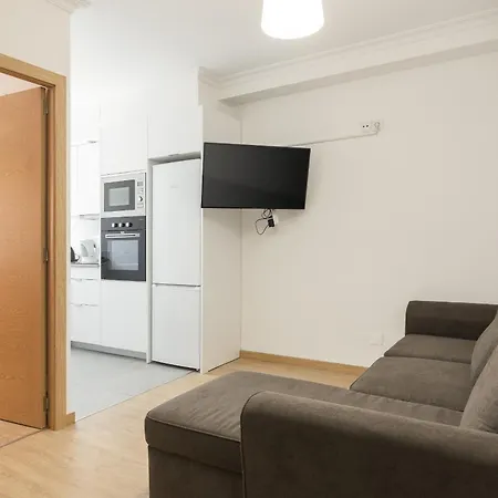 Appartamento Miral Beachside 1 - By Hd *